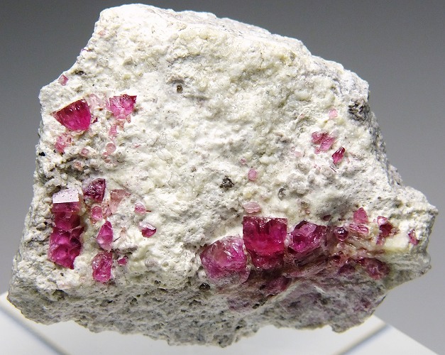 独特の上品 レッドベリル 双晶 ユタ産 原石 Beryl Red 鉱石標本 その他 