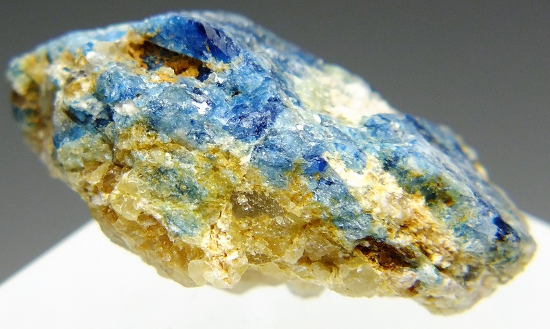 ユークレース 271 ジンバブエ - 鉱物標本・隕石標本販売のWeb専門店 