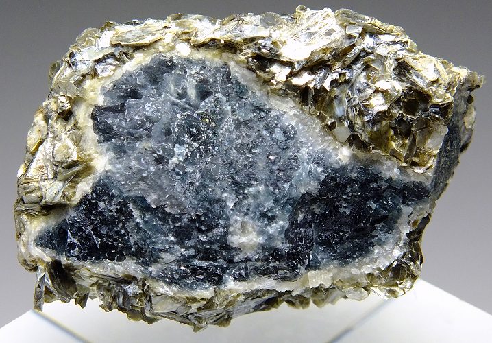 隕石、Madagascar 286 グラム WEB限定 - コレクション