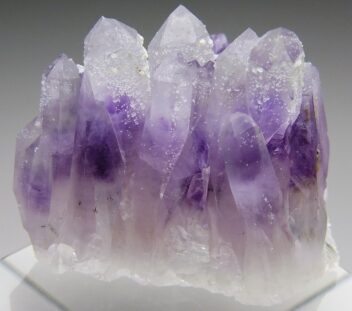 紫水晶 アメシスト の商品一覧- 鉱物標本・隕石標本販売のWeb専門店